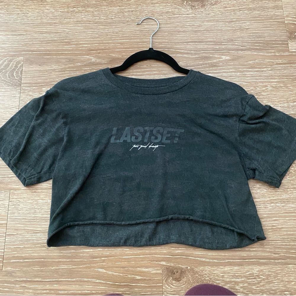 LastSetCo Crop Top